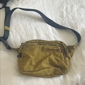 BAGGU Mustard Yellow Belt Bag